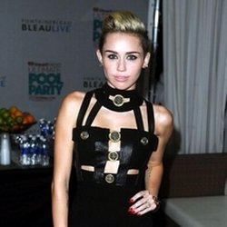 Miley Cyrus : sexy à Miami ©Twitter