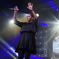 Imen Es - NRJ Music Tour Compiègne 2021