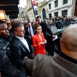 Selena Gomez à Paris chez Cauet