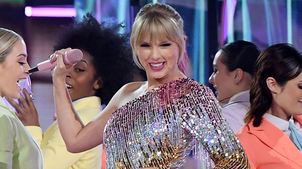Taylor Swift évoque son ex Joe Jonas dans l'émission d'Ellen DeGeneres
