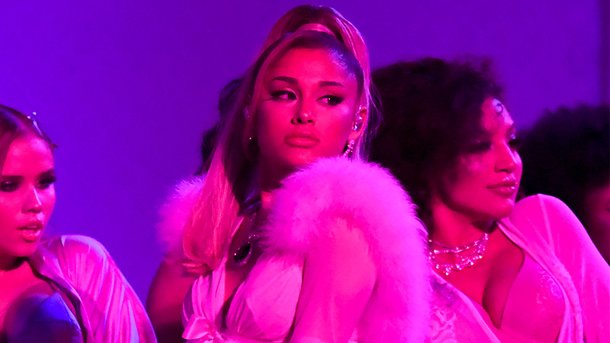 Ariana Grande dans The Voice US: son énorme salaire révélé!
