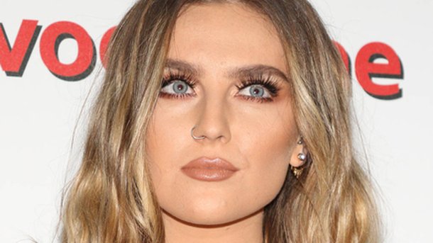 Perrie Edwards en couple avec l'un de ses danseurs?