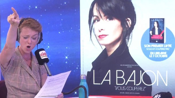Julie Villers face à La Bajon