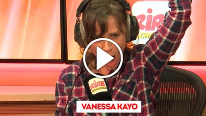 Vanessa Kayo face à Franck Dubosc et Elsa Zylberstein - 1 heure avec Franck Dubosc et Elsa Zylberstein - Tout le monde debout - Rire & Chansons - photo