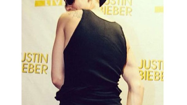 Justin Bieber, montre ses fesses sur Twitter !
