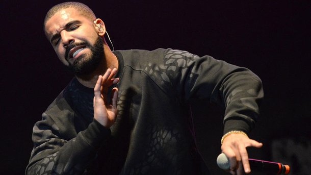 Drake : un anniversaire sur le thème des années 2000 !