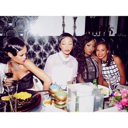 Rihanna fête le nouvel an