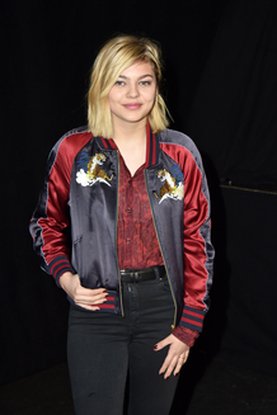 Louane - défilé Agnes B
