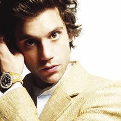 Mika fait chanter la Corse