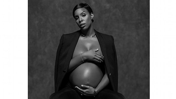 Kelly Rowland nue !
