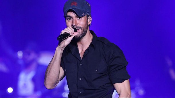 Enrique Iglesias vs Ricky Martin: qui a vendu le plus de disques?