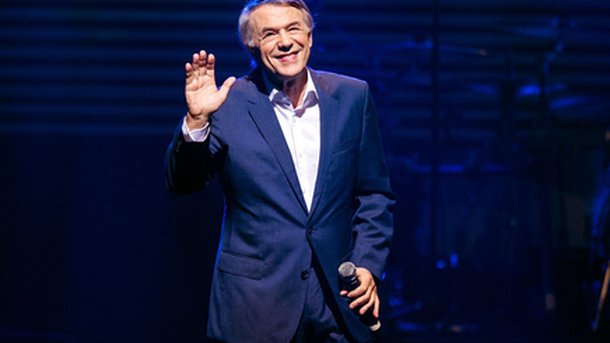 Salvatore Adamo : tout ce qu'il faut savoir sur la carrière du chanteur