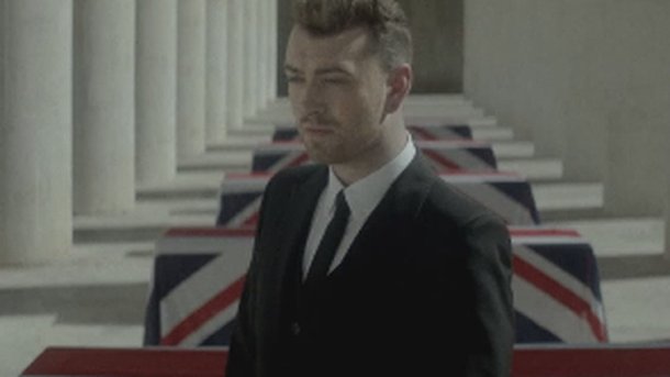 Sam Smith : les premières images du clip de «Writing’s On The Wall»!