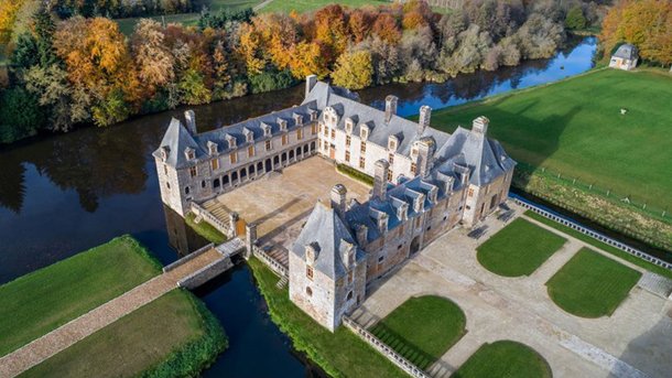 Les infos du Réveil Chérie :  Ce château en Bretagne ouvre son école des sorciers inspirée d’Harry Potter