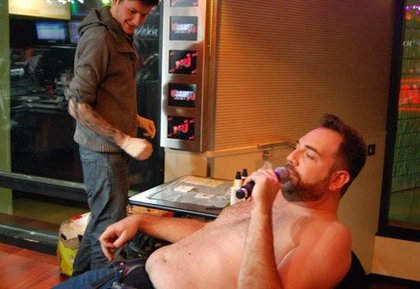 Mardi 15 janvier 2013 : Jeff se fait piercer !