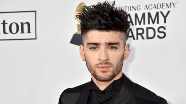 Zayn Malik se fait tatouer le prénom de sa fille, Khai