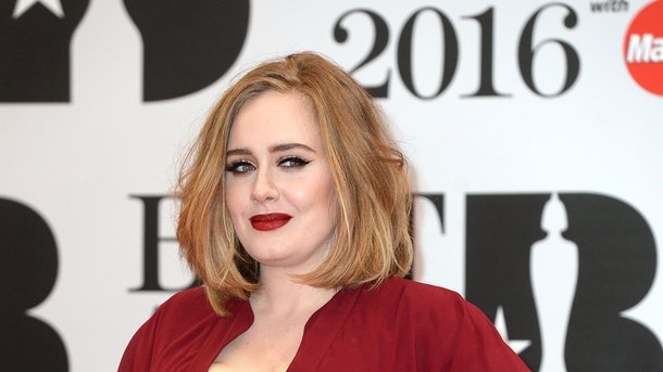 Adele, Birdy, Lana Del Rey… les plus beaux looks des Brit Awards 2016 !