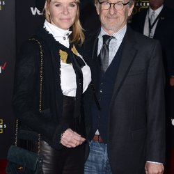 Steven Spielberg et Kate Capshaw à la première mondiale de Star Wars Episode VII à Los Angeles