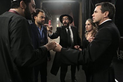 Coexister