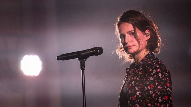 Christine and the Queens : zoom sur ses tatouages