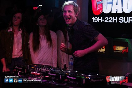 Lundi 4 Avril avec Riton - C Cauet sur NRJ