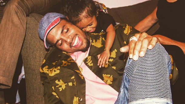 Chris Brown: heureux après avoir obtenu la garde partagée!
