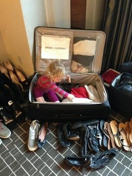 Pink: regardez qui j'ai trouvé dans ma valise à chaussures!!!!!
