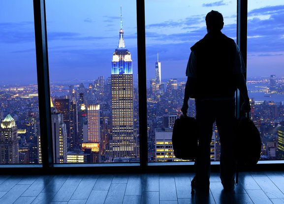 New York, Paris, Hong Kong : pourquoi ces métropoles attirent autant les Français pour travailler ?