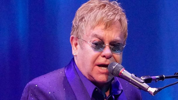 Elton John lance une compétition