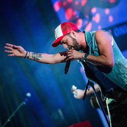 Claudio Capéo - NRJ Music Tour Cluses 2019