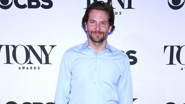 Bradley Cooper soutient le combat des actrices!