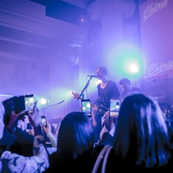 Calogero sur la scène du Concert Pop Love à Nice