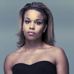 Melissa Nkonda nous transporte vers de Nouveaux Horizons