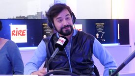 Tristan Lucas à Muriel Robin :  "Vous venez parler de votre spectacle qui reprend vos plus grands sketchs, un spectacle intitulé 'et pof'... et qui succède à... 'Tsoin-tsoin'. D'où ma question : 'Mais d'où vous vient cette créativité ?' "