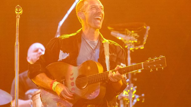Coldplay dévoile son nouveau single "We Pray"
