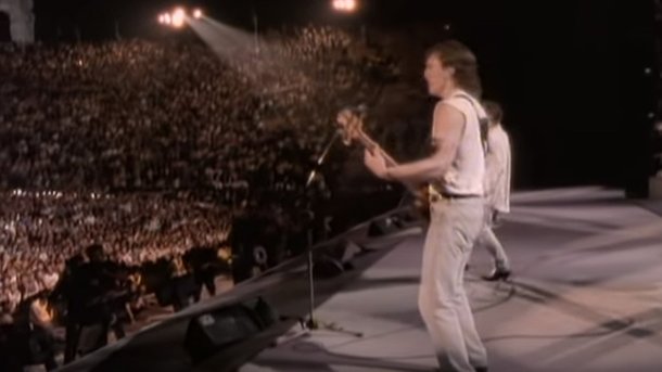 Simple Minds - Alive And Kicking