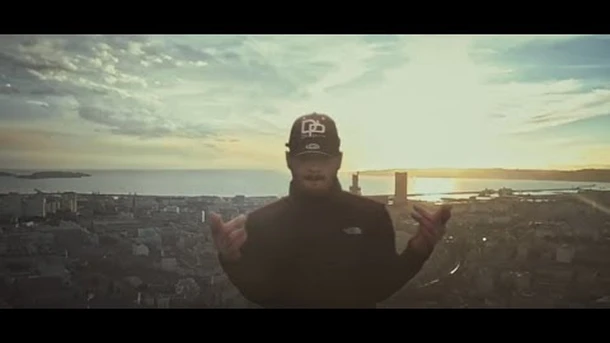 Jul - Je Ne Me Vois Pas Briller