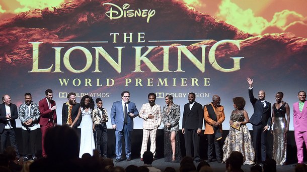 «Le Roi Lion»: le casting américain glamour sur le tapis rouge de l’avant-première mondiale