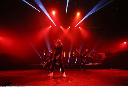 Concert Pop Love - Christine and the Queens