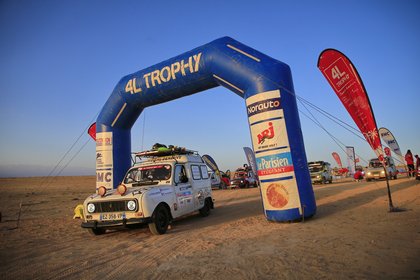 4L Trophy 2022 - Journée du 9 Mai