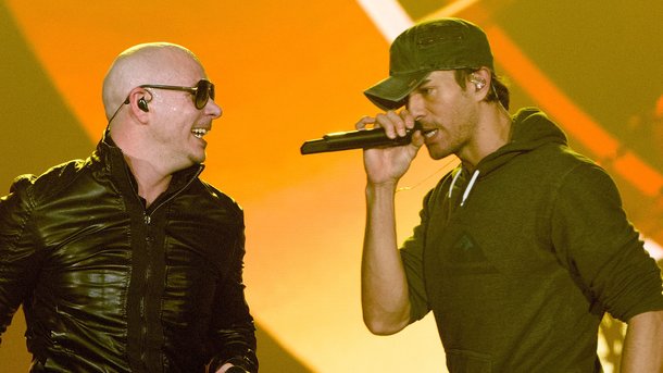 Enrique Iglesias et Pitbull refont équipe sur «Move To Miami»