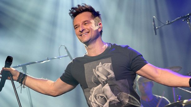 David Hallyday : il retrouve Estelle Lefébure !
