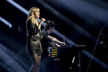Louane - Cérémonie NRJ Music Awards 2016