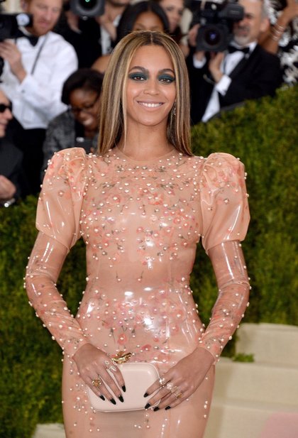 Beyoncé - Met Gala 2016
