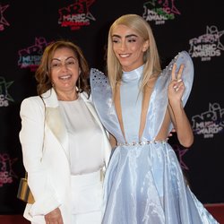 Bilal Hassani et sa maman - Montée des Marches NRJ Music Awards 2019