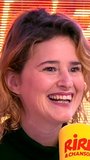 Tout ce qu'elle fait le week-end - Elodie Poux en week-end sur Rire & Chansons
