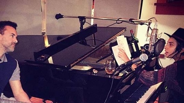 Lady Gaga : avec RedOne pour une nouvelle journée en studio!