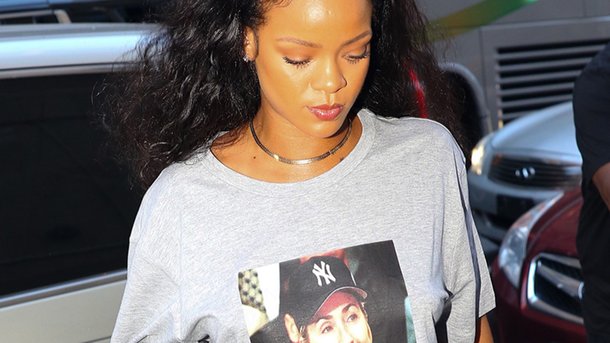 Rihanna affiche son soutien à Hillary Clinton!