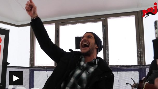 Amir: son incroyable live dans un téléphérique avec Manu dans le 6/9 sur NRJ!