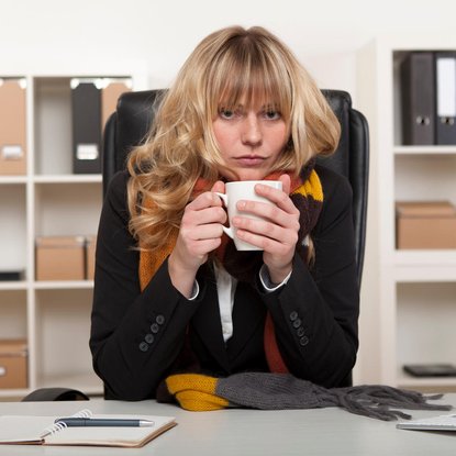 Comment survivre à l’hiver au bureau ?